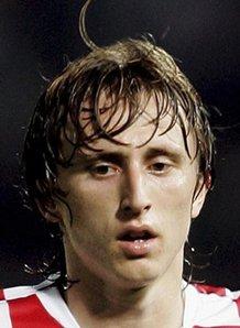 船记：快船坚定地支持哈登和伦纳德，劳资协议变了才放走乔治